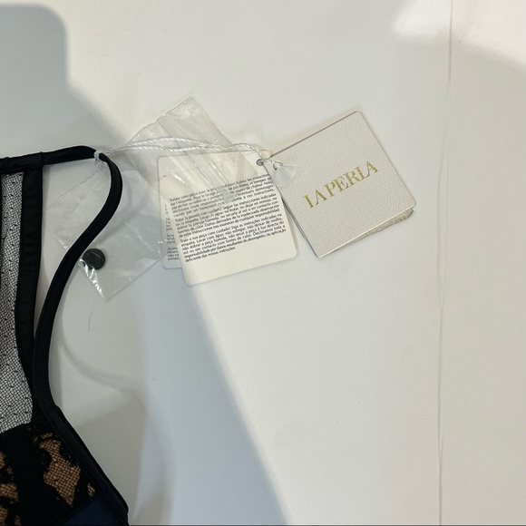 La Perla NWT black satin and lace corset - Picture 9 of 9